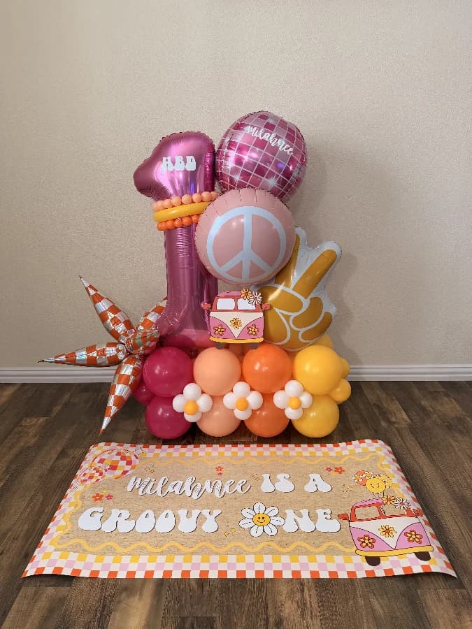 Small Custom Balloon Stack w/ Banner