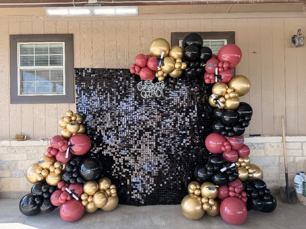Balloon Arch with Shimmer Wall & LED Sign