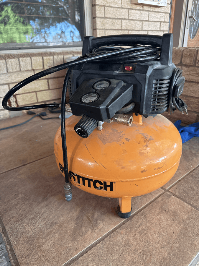 Bostitich 6gal air compressor